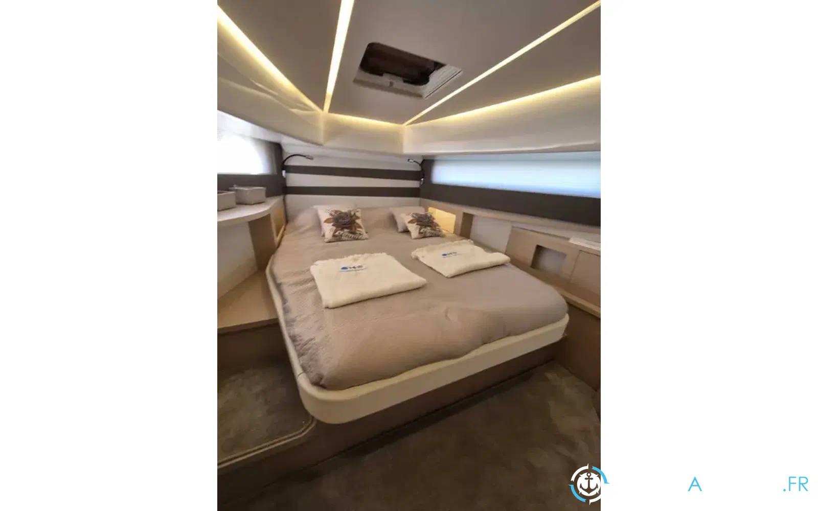 slider 28 Jeanneau DB 37