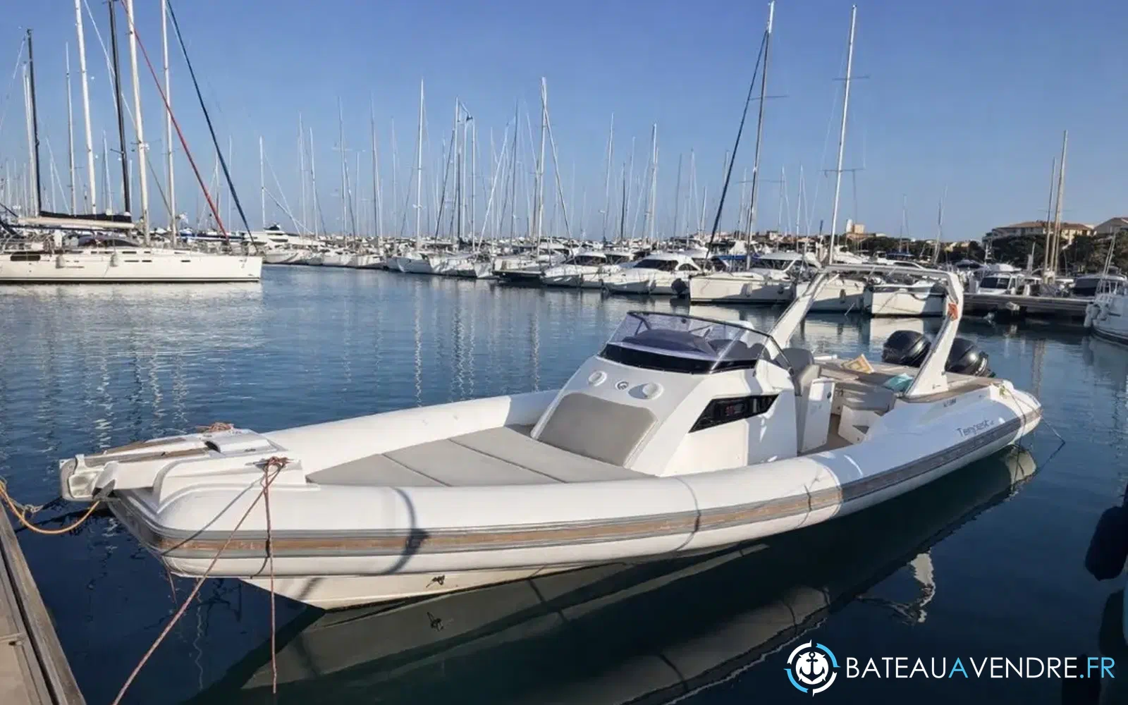 slider 0 Capelli Tempest 40