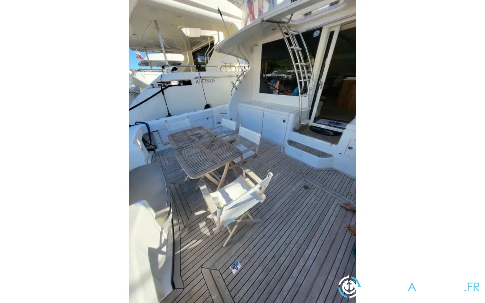 slider 2 Riviera 58 Open Flybridge