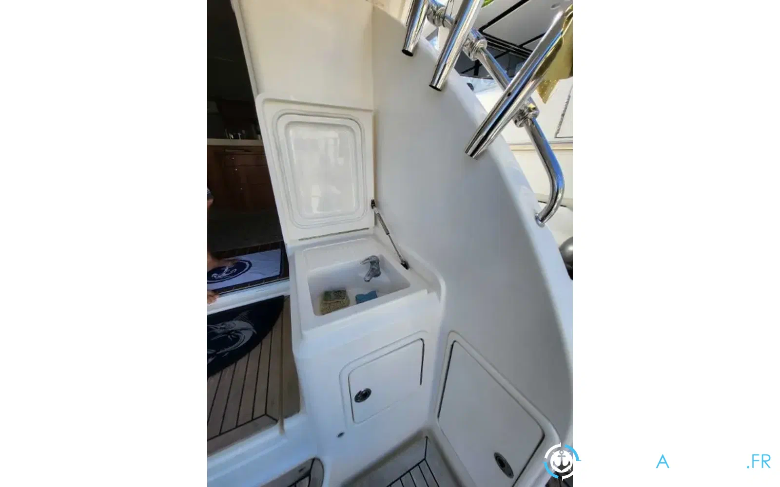 slider 4 Riviera 58 Open Flybridge
