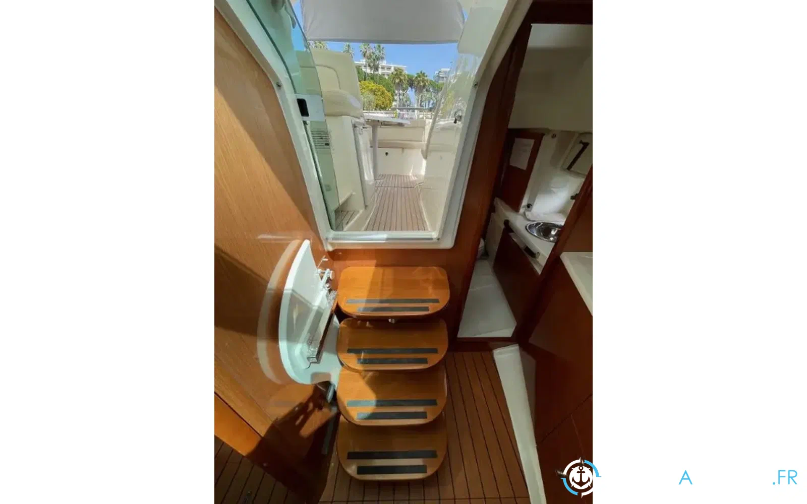 slider 14 Jeanneau Prestige 30 S