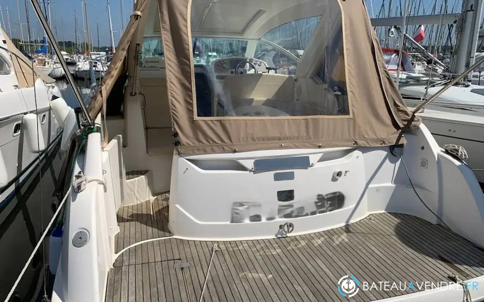 slider 2 Jeanneau Prestige 30 S