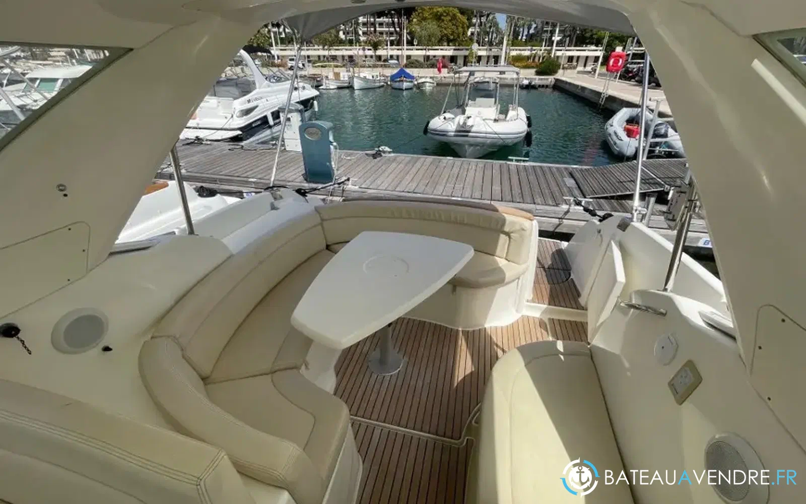 slider 3 Jeanneau Prestige 30 S