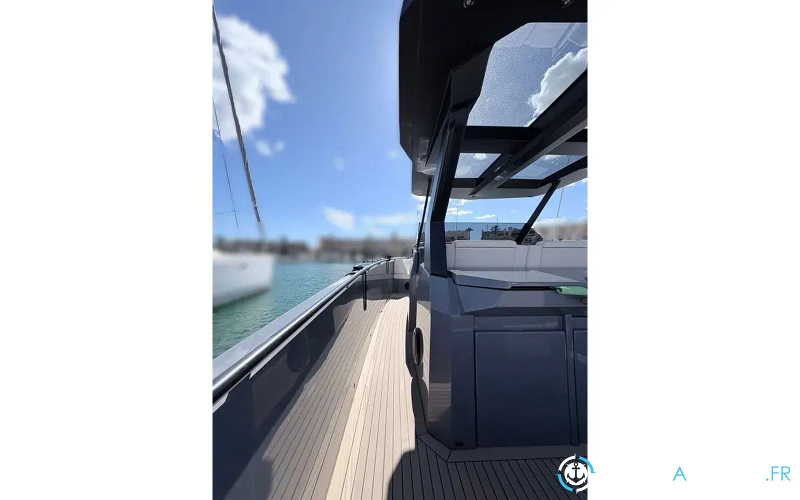 slider 13 Vanquish VQ 40