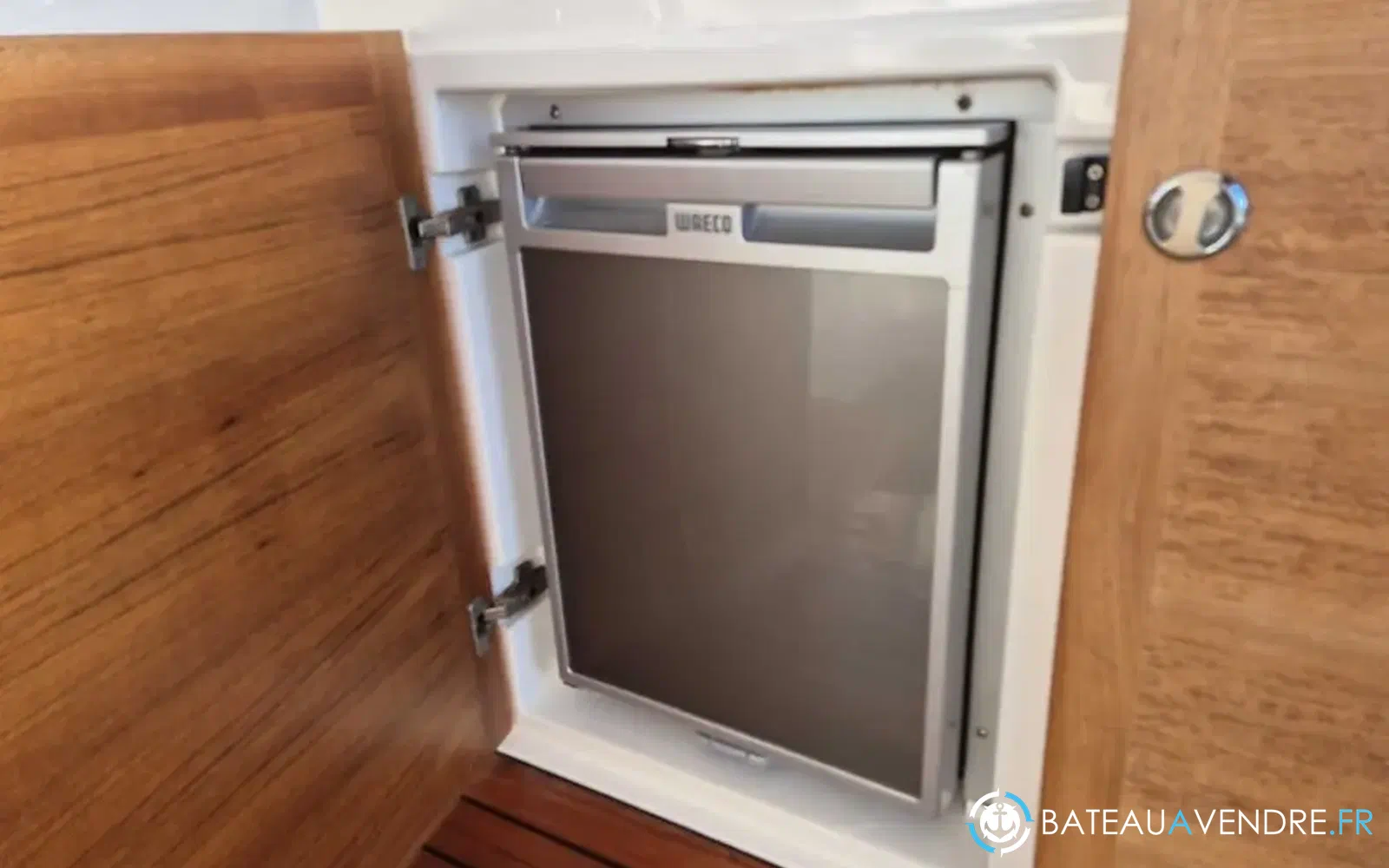 slider 22 Sealine SC 35