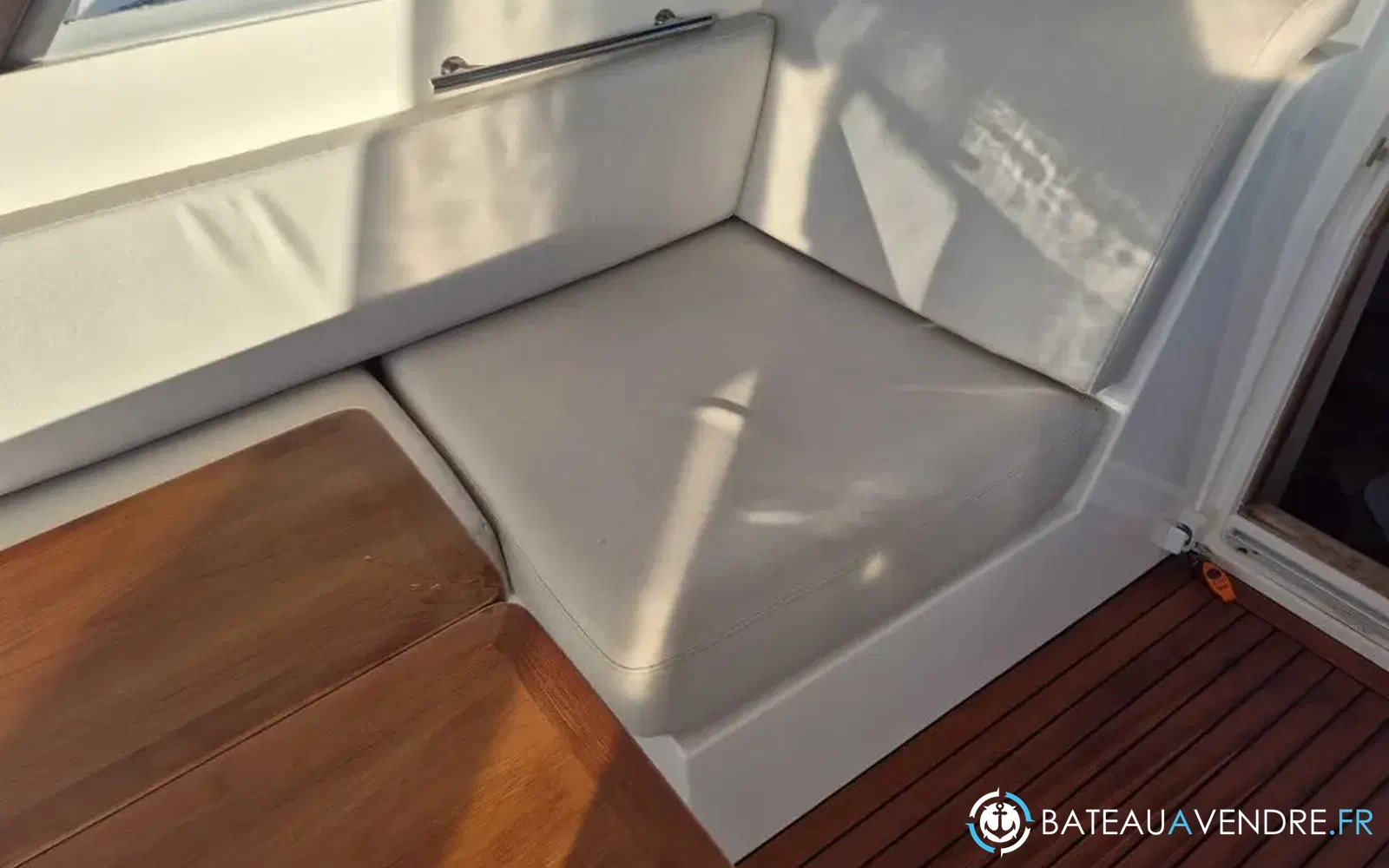 slider 26 Sealine SC 35