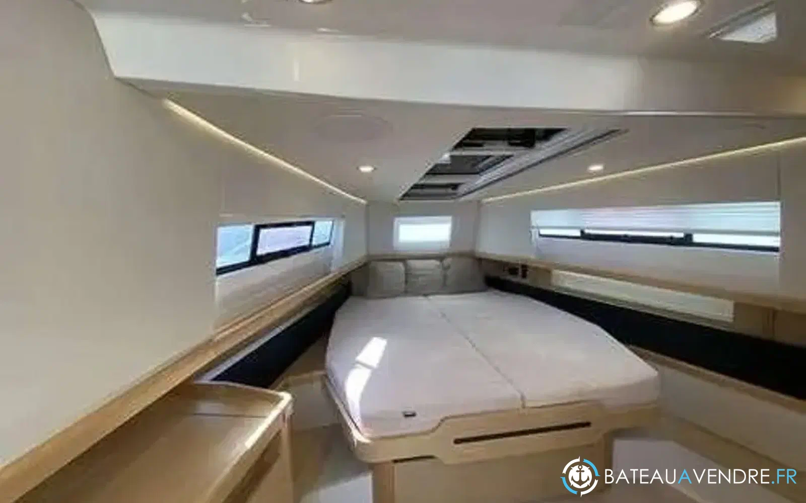 slider 18 Fjord 44 Open