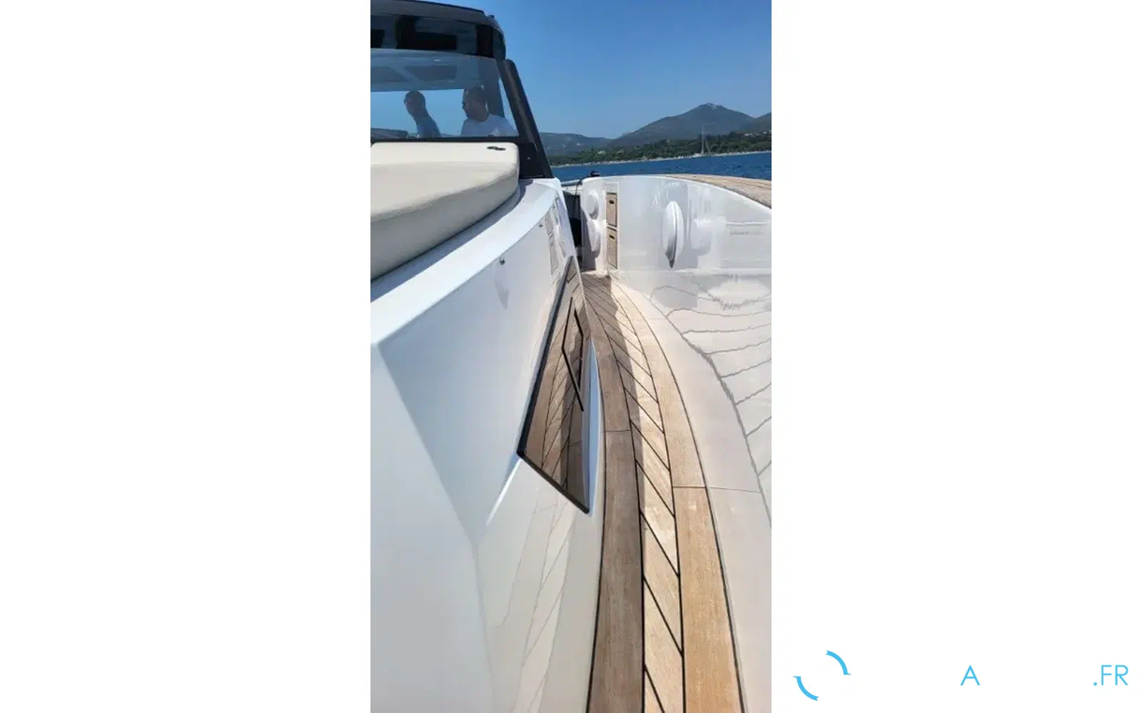 slider 33 Fjord 44 Open