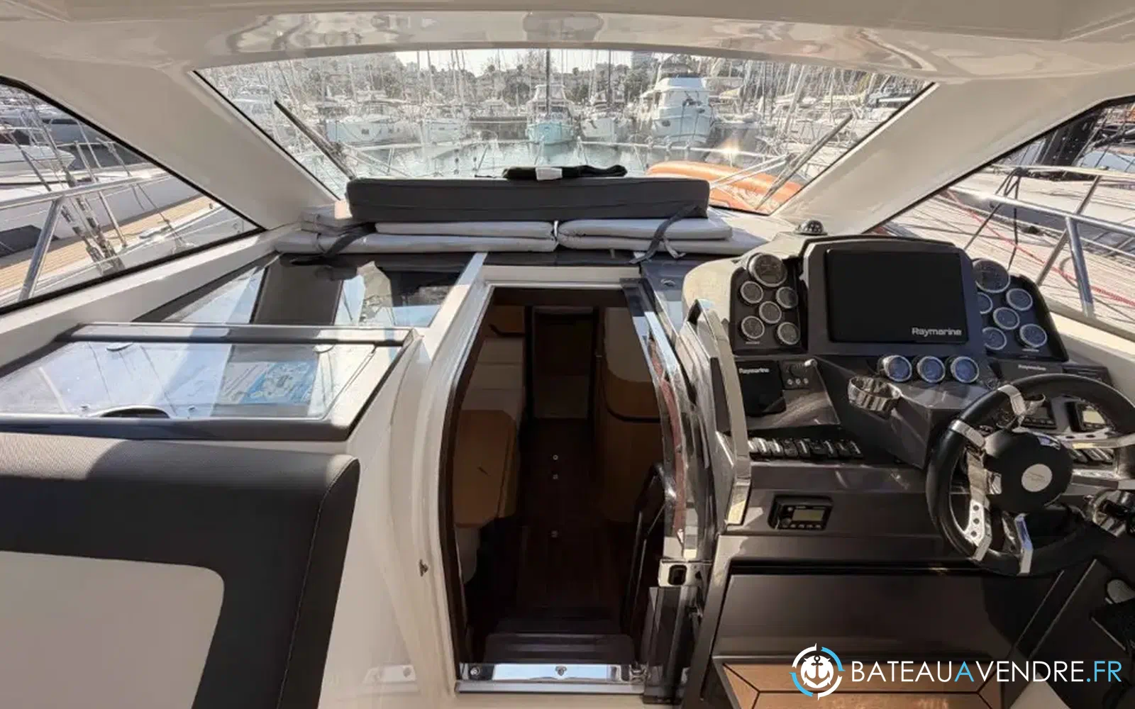 slider 10 Galeon 405 HTL