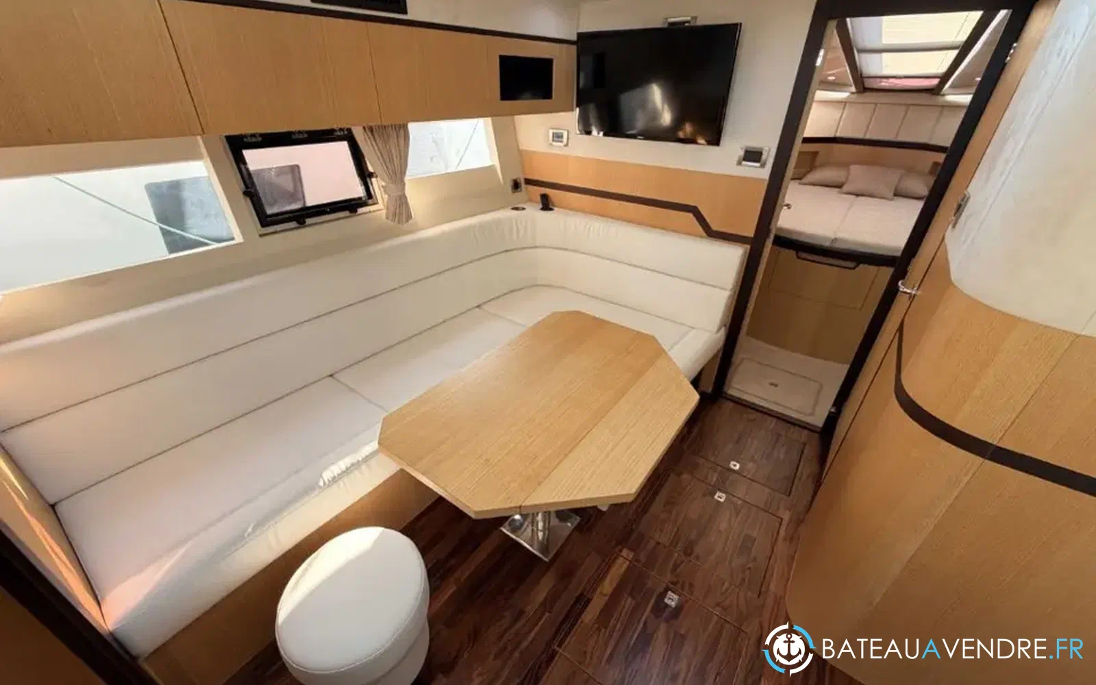 slider 12 Galeon 405 HTL
