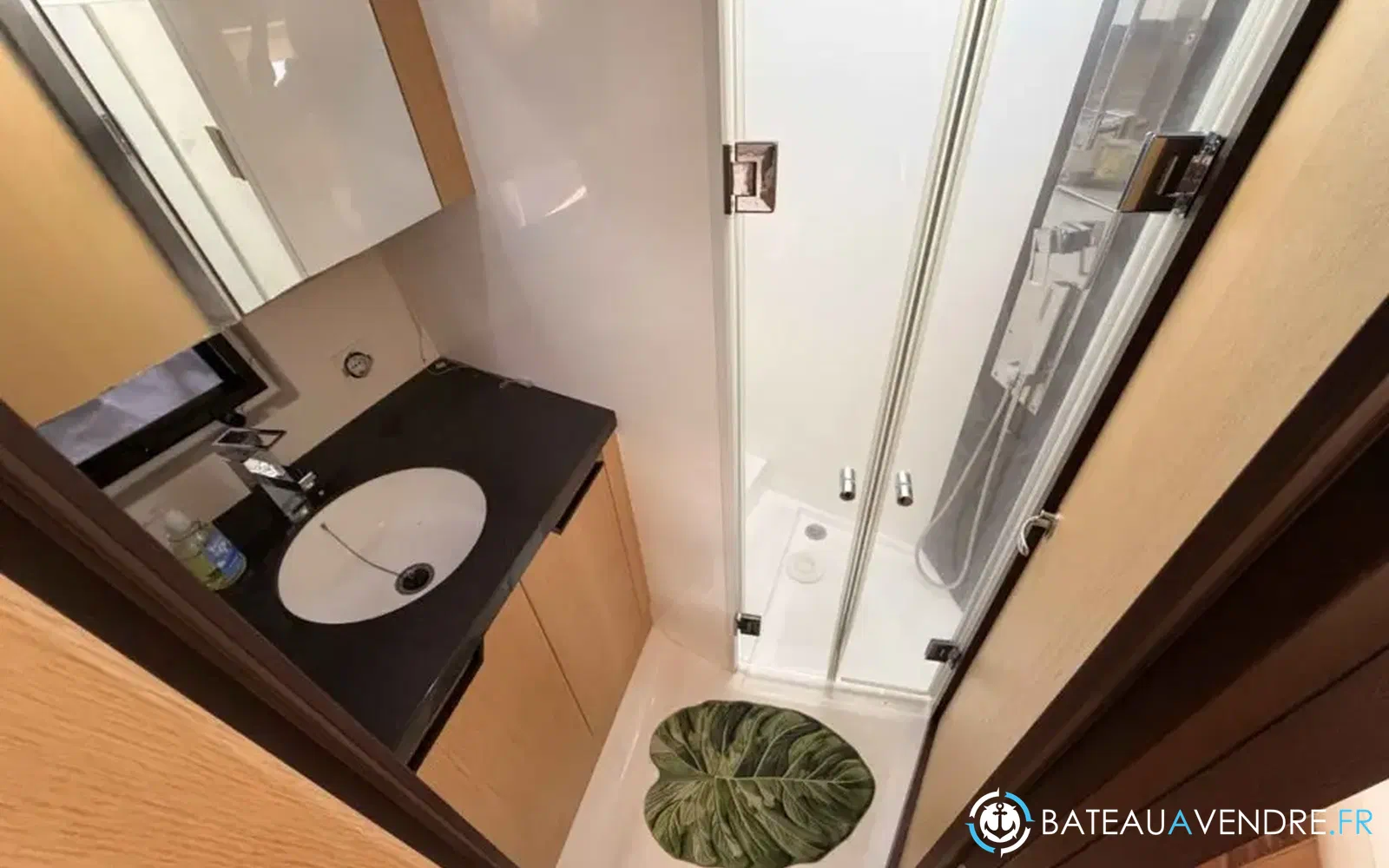 slider 16 Galeon 405 HTL