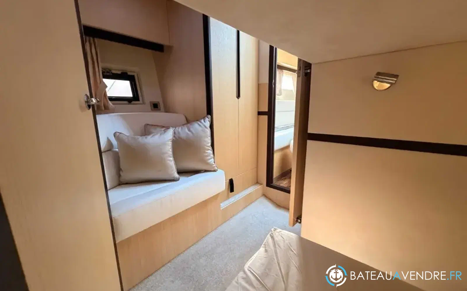 slider 22 Galeon 405 HTL