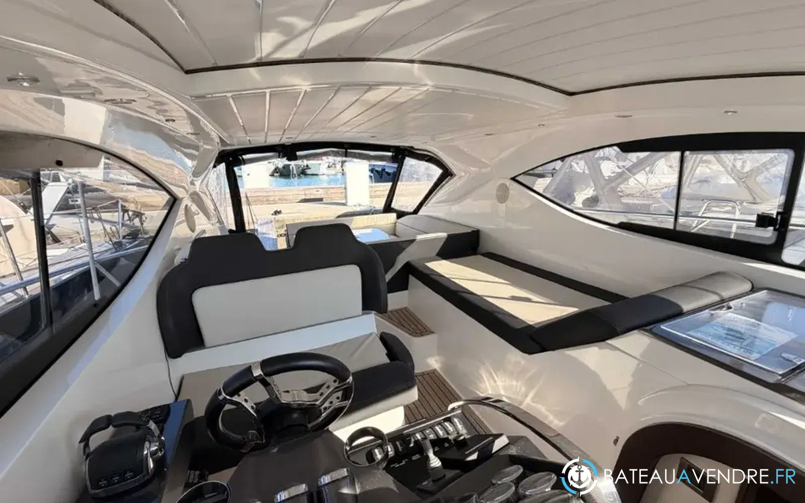slider 29 Galeon 405 HTL
