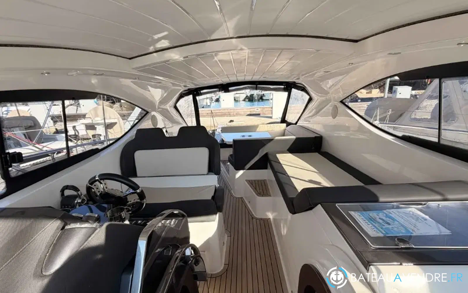 slider 7 Galeon 405 HTL