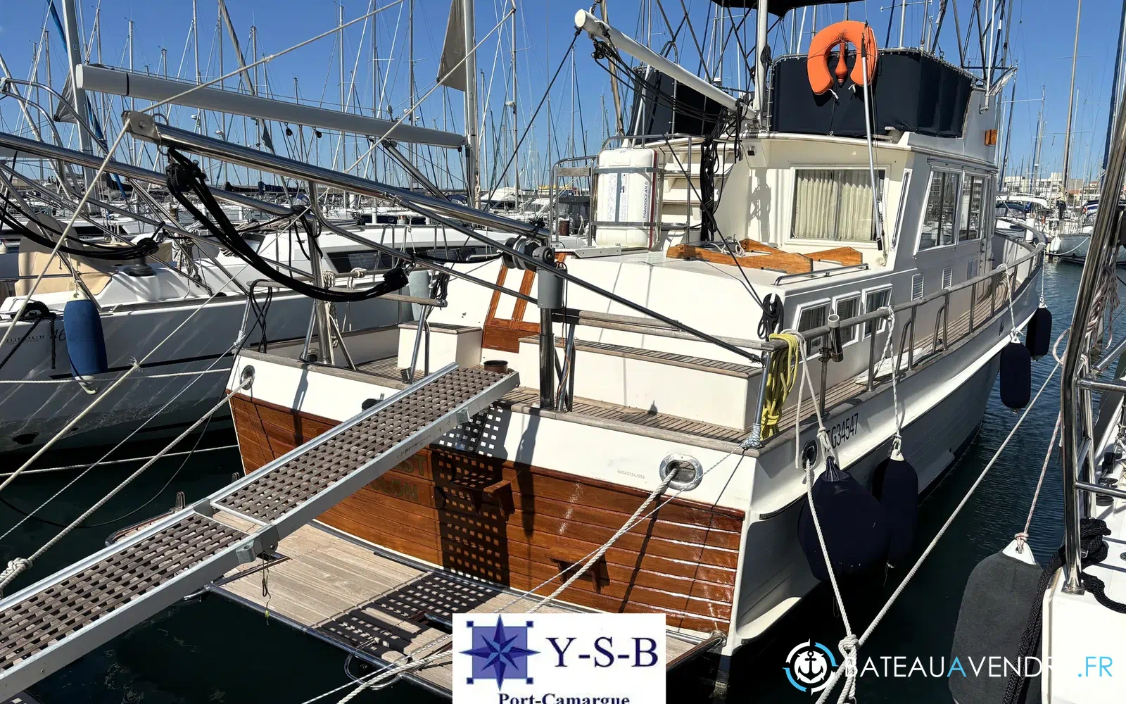 slider 1 Grand Banks 42 Classic