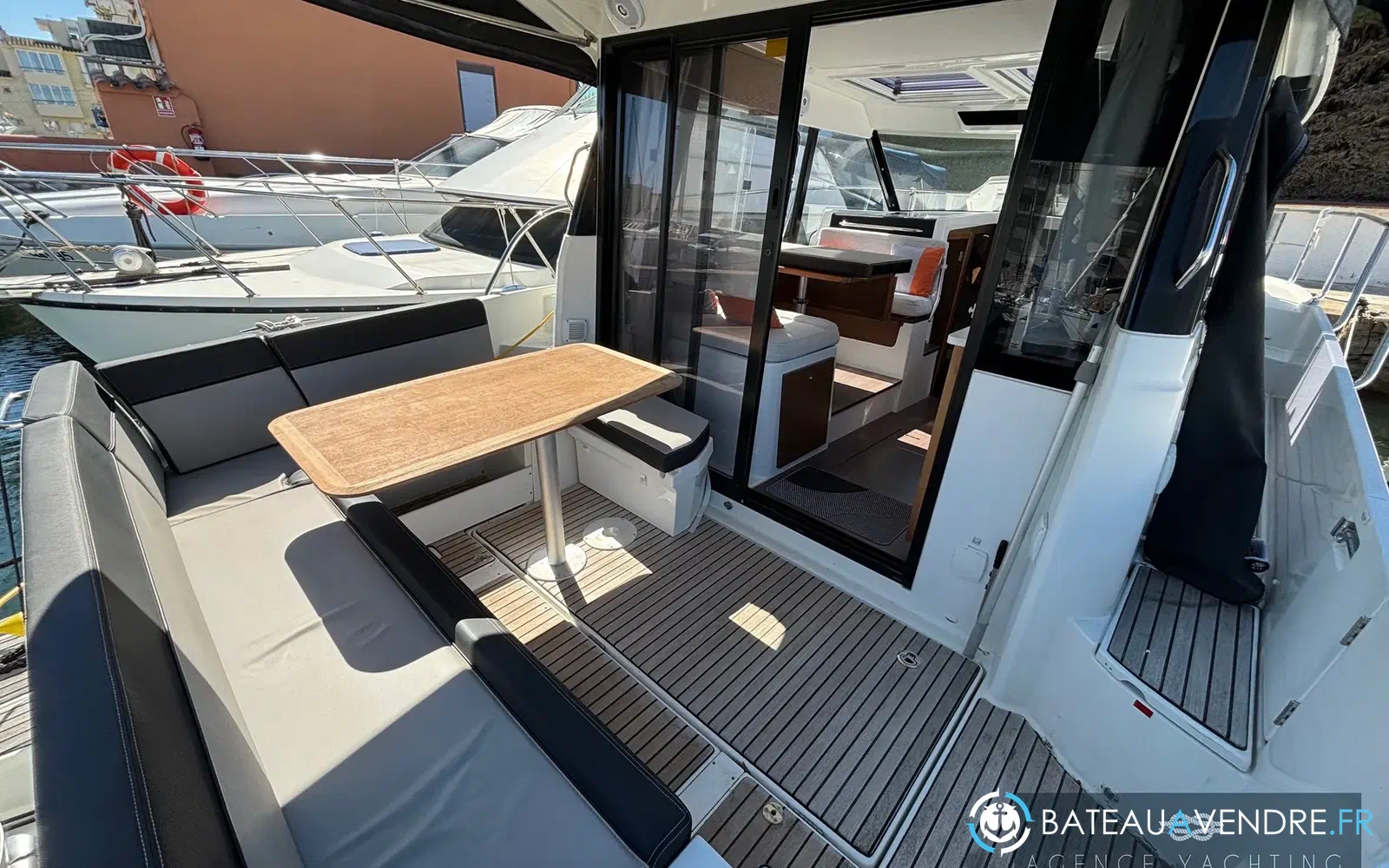 slider 23 Jeanneau Merry Fisher 1095