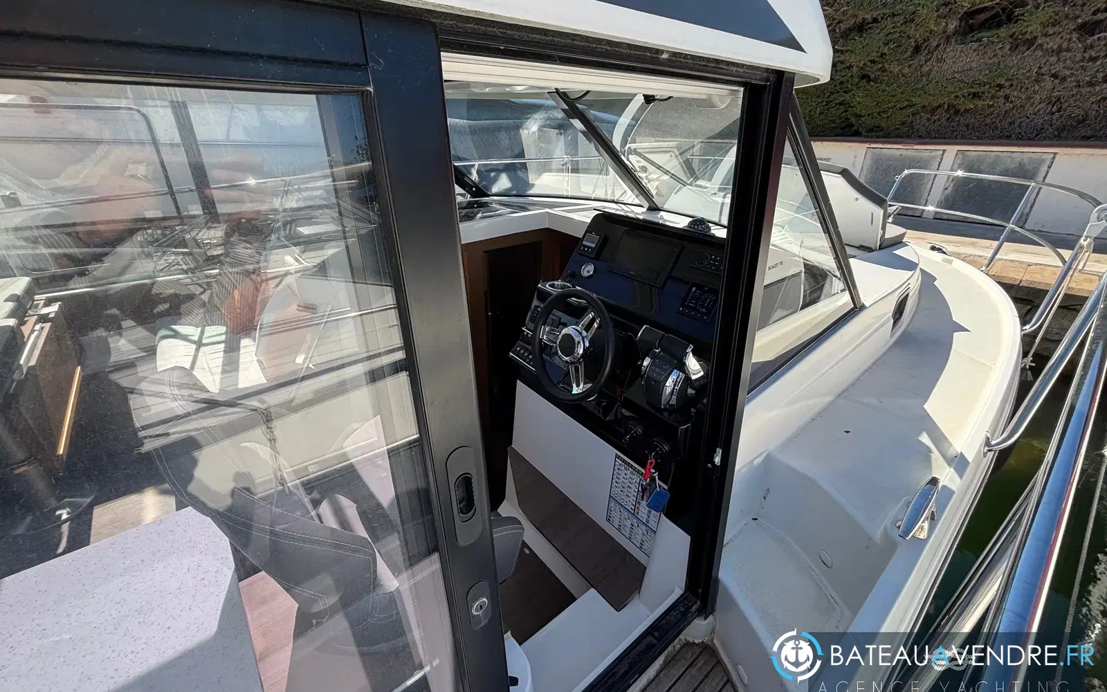 slider 34 Jeanneau Merry Fisher 1095