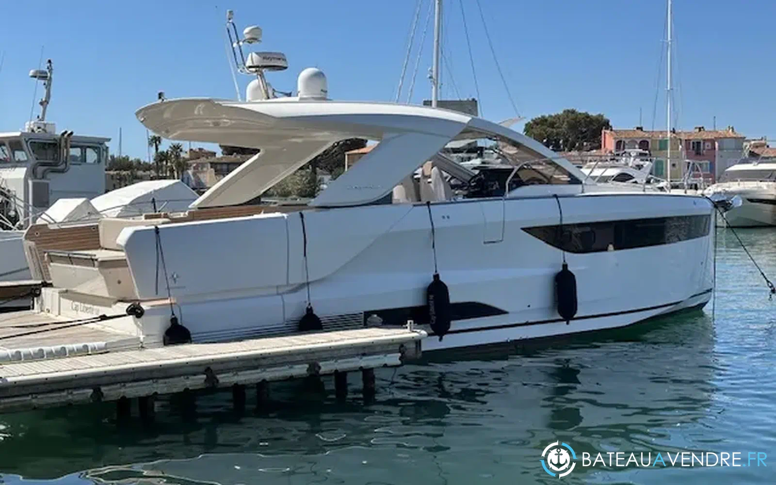 slider 0 Jeanneau DB 43