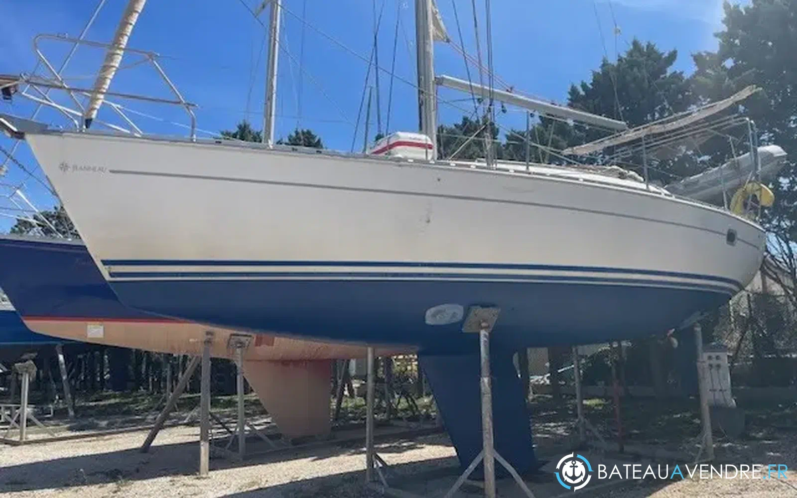 slider 13 Jeanneau Sun Odyssey 33.1