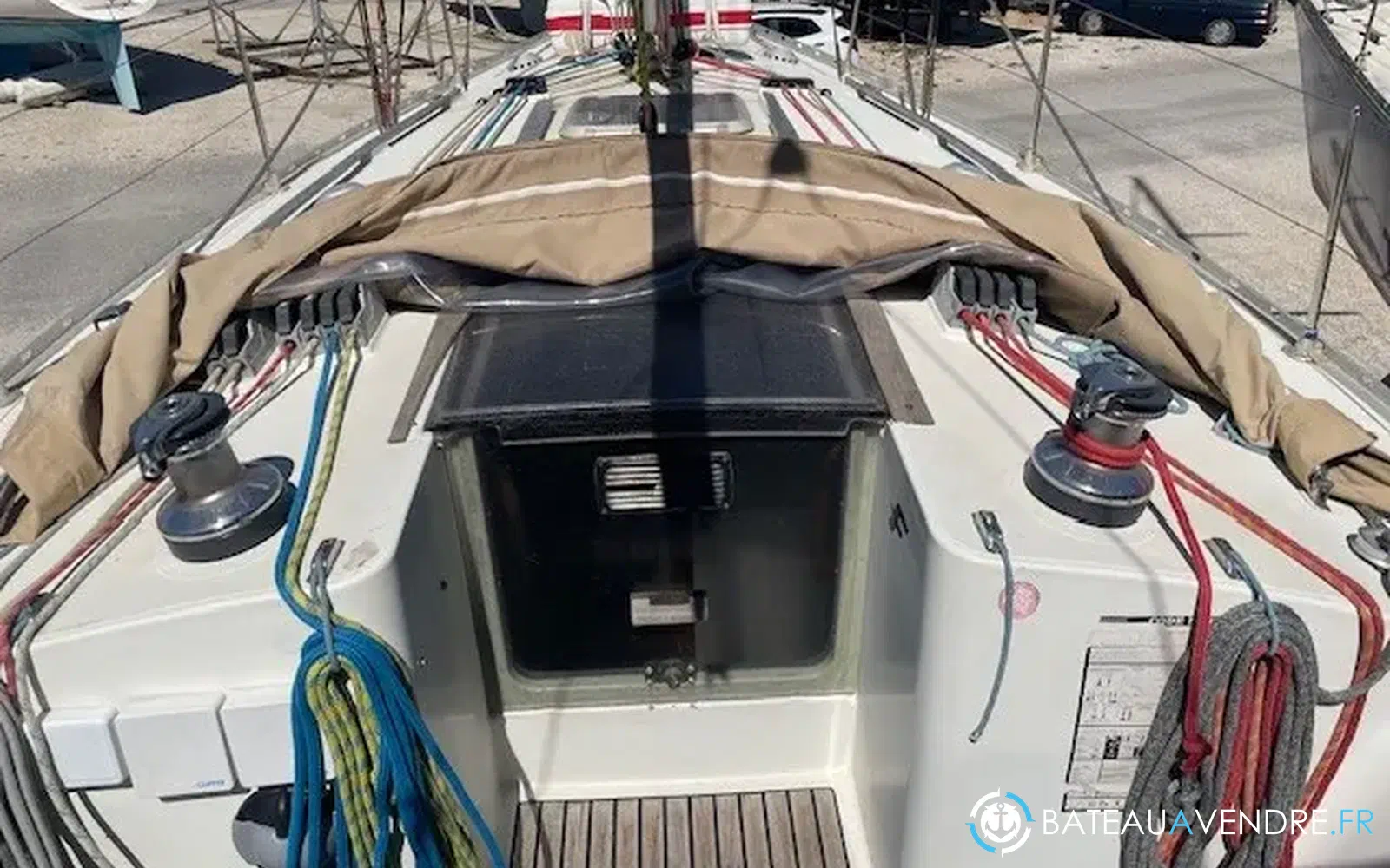 slider 19 Jeanneau Sun Odyssey 33.1