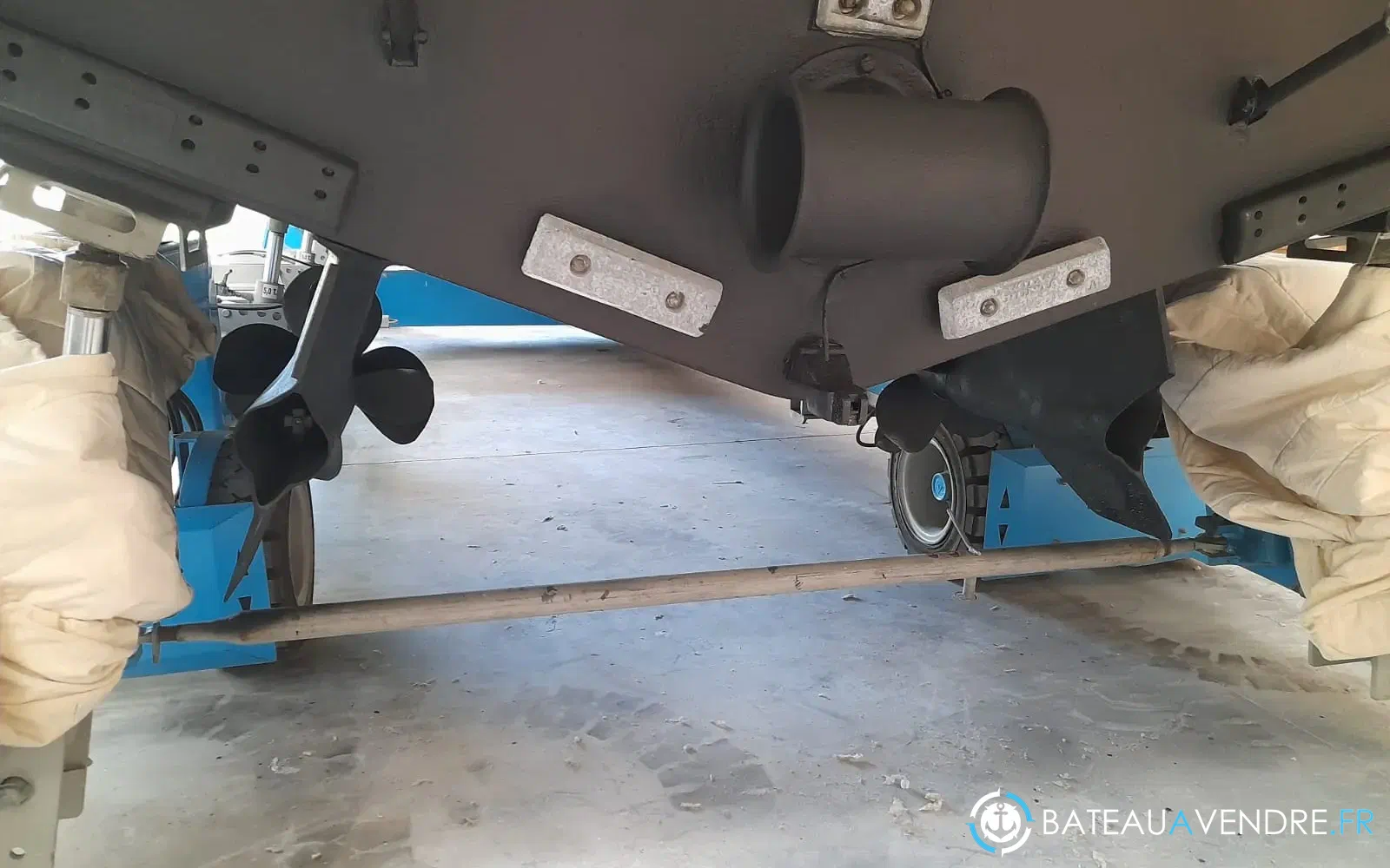 slider 2 Airon Marine 400 T-Top