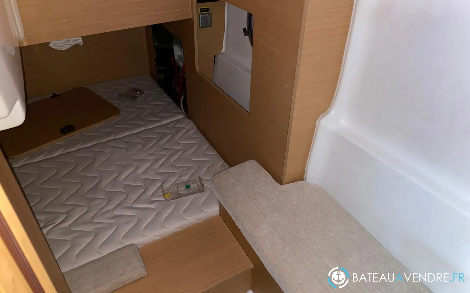 slider 13 Beneteau Monte Carlo 27