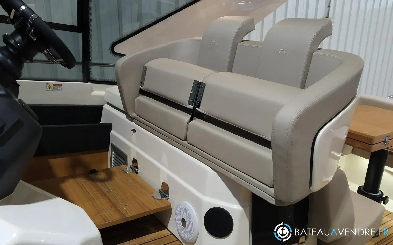 slider 16 Cranchi M 44 Hard Top