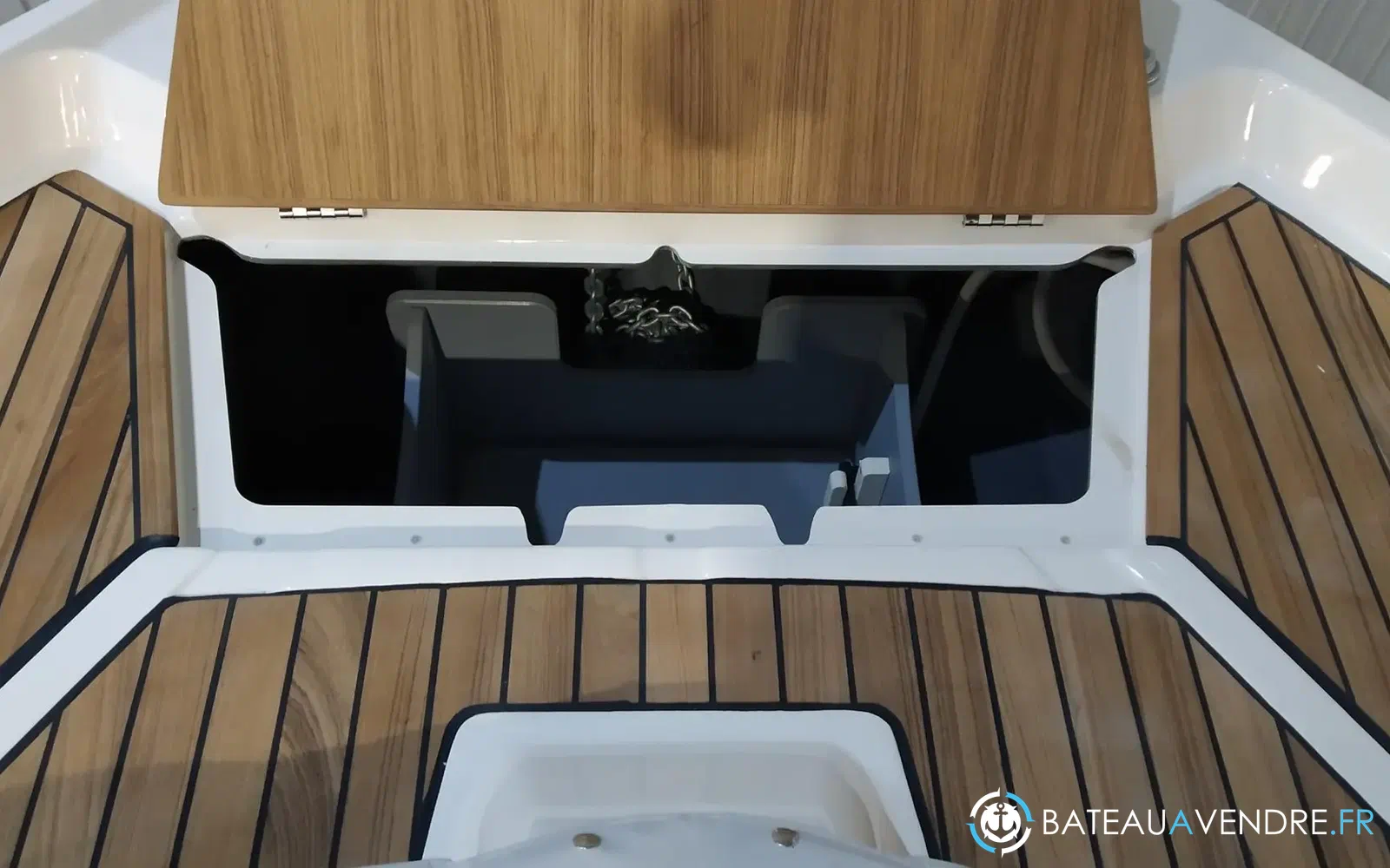 slider 22 Cranchi M 44 Hard Top