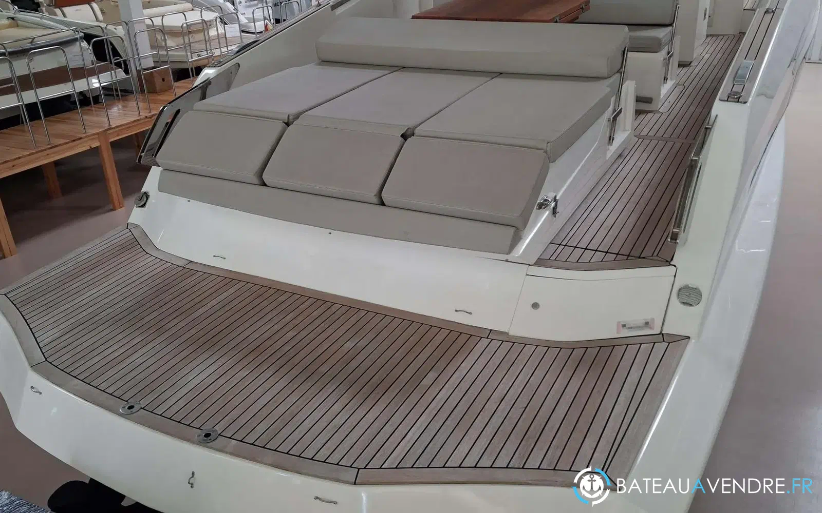 slider 20 Astondoa 377 Coupe