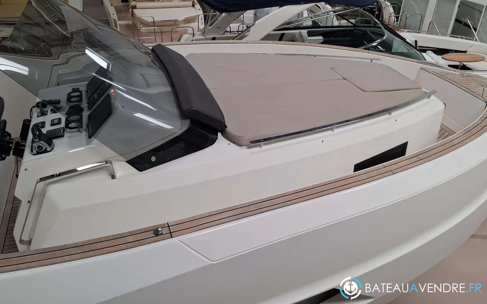 slider 23 Astondoa 377 Coupe