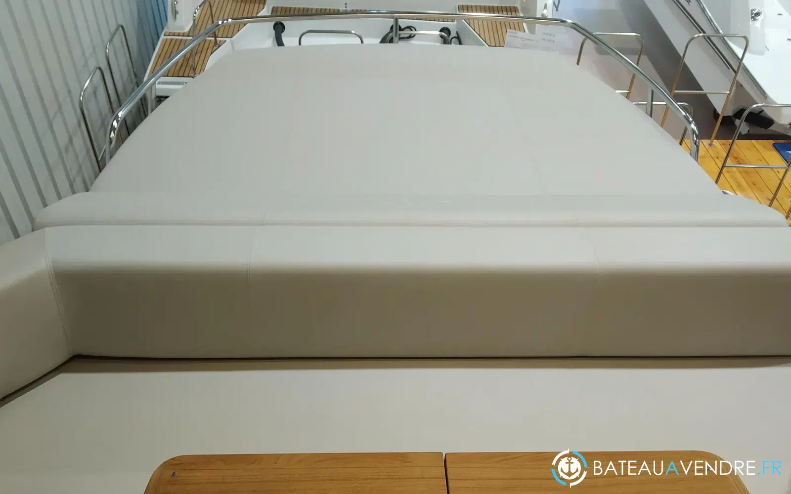 slider 7 Cranchi M 44 Hard Top
