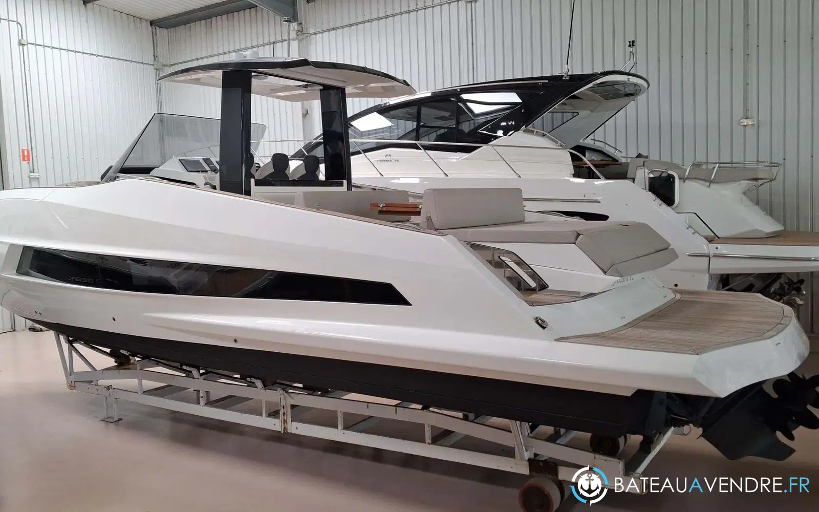 slider 5 Astondoa 377 Coupe