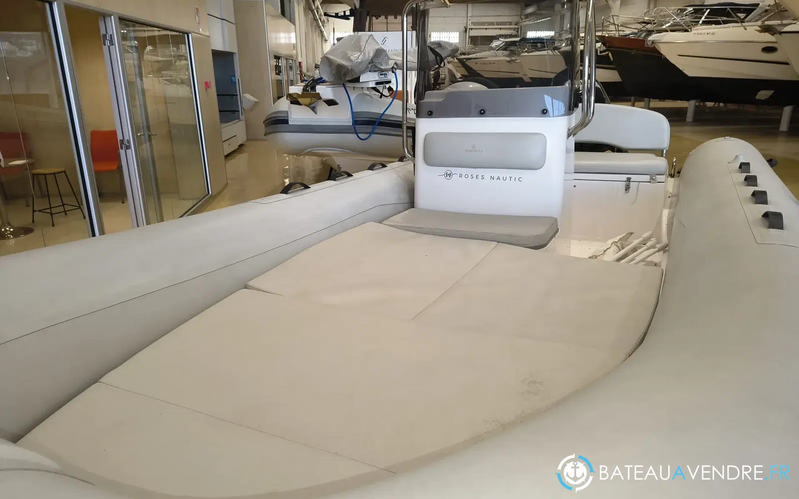slider 2 Capelli Tempest 505