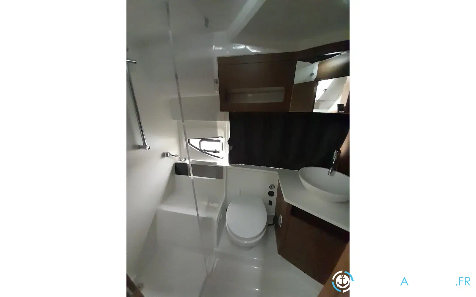 slider 9 Beneteau Antares 11