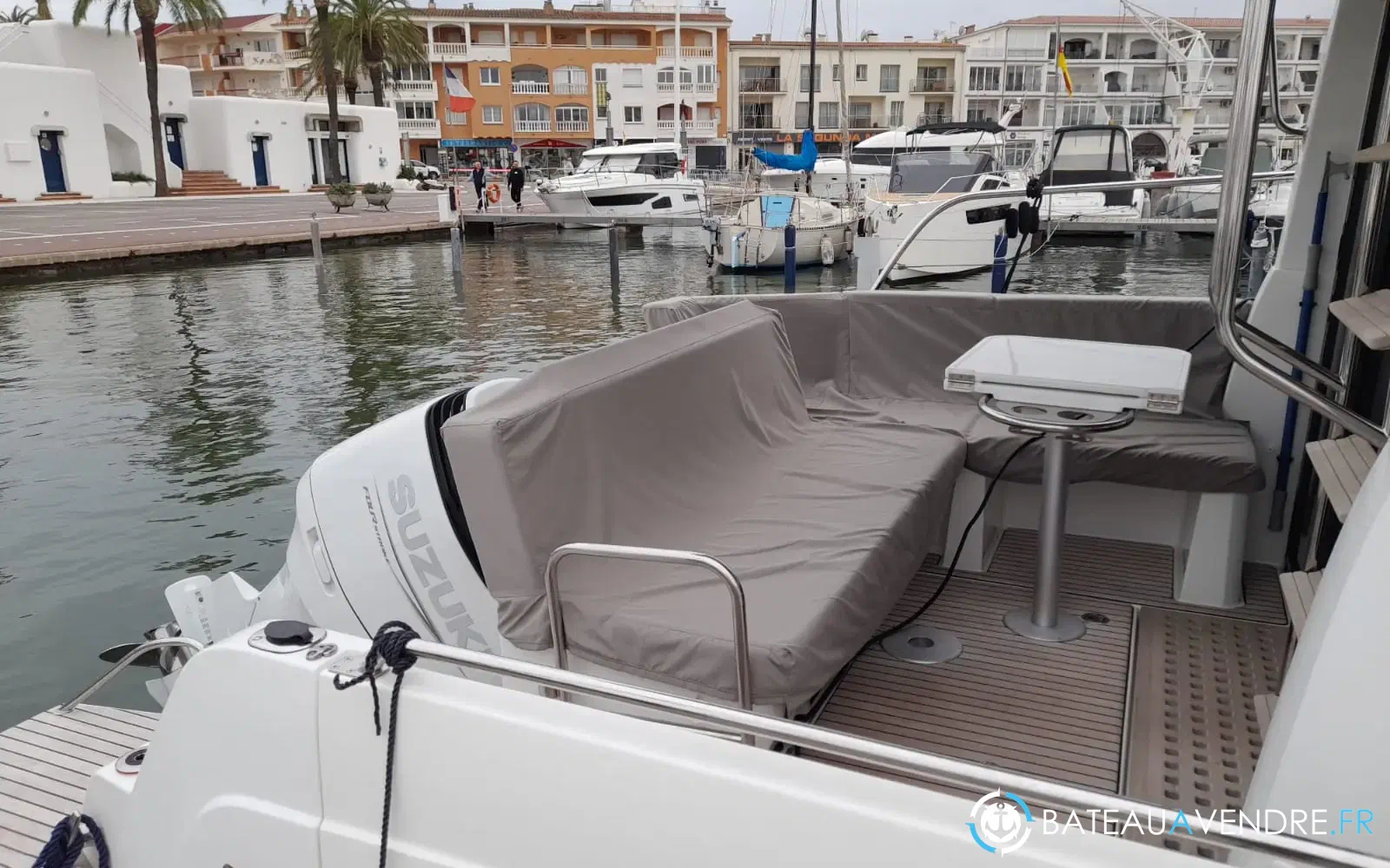 slider 20 Beneteau Antares 11