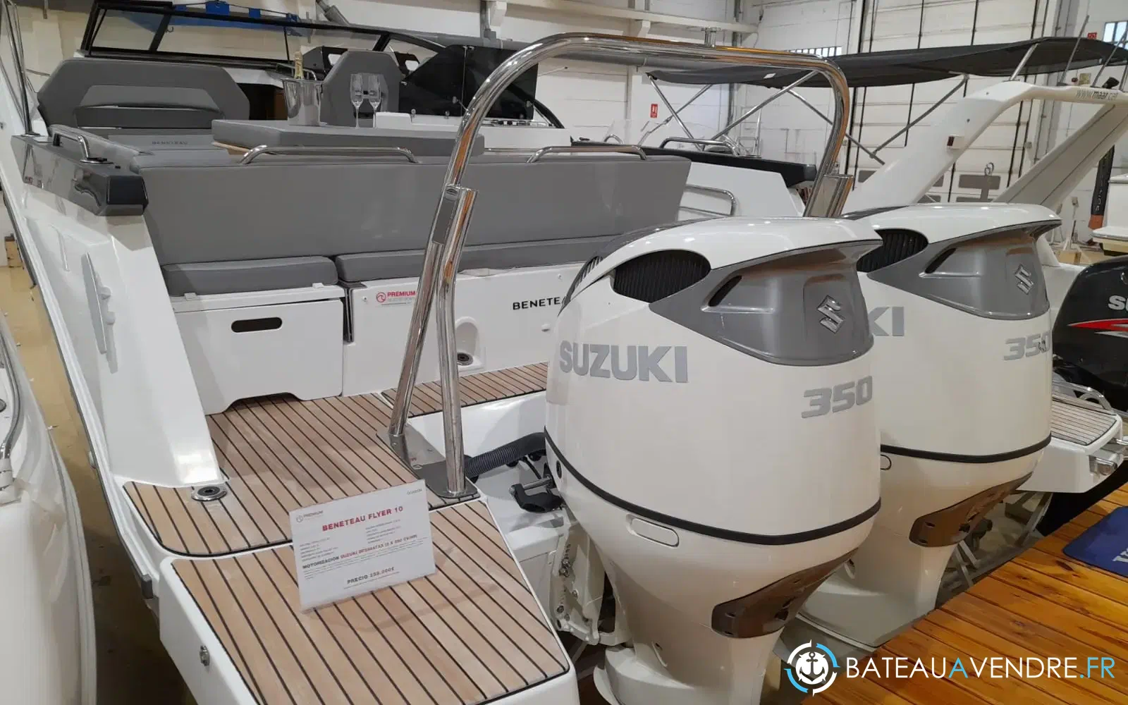 slider 4 Beneteau Flyer 10