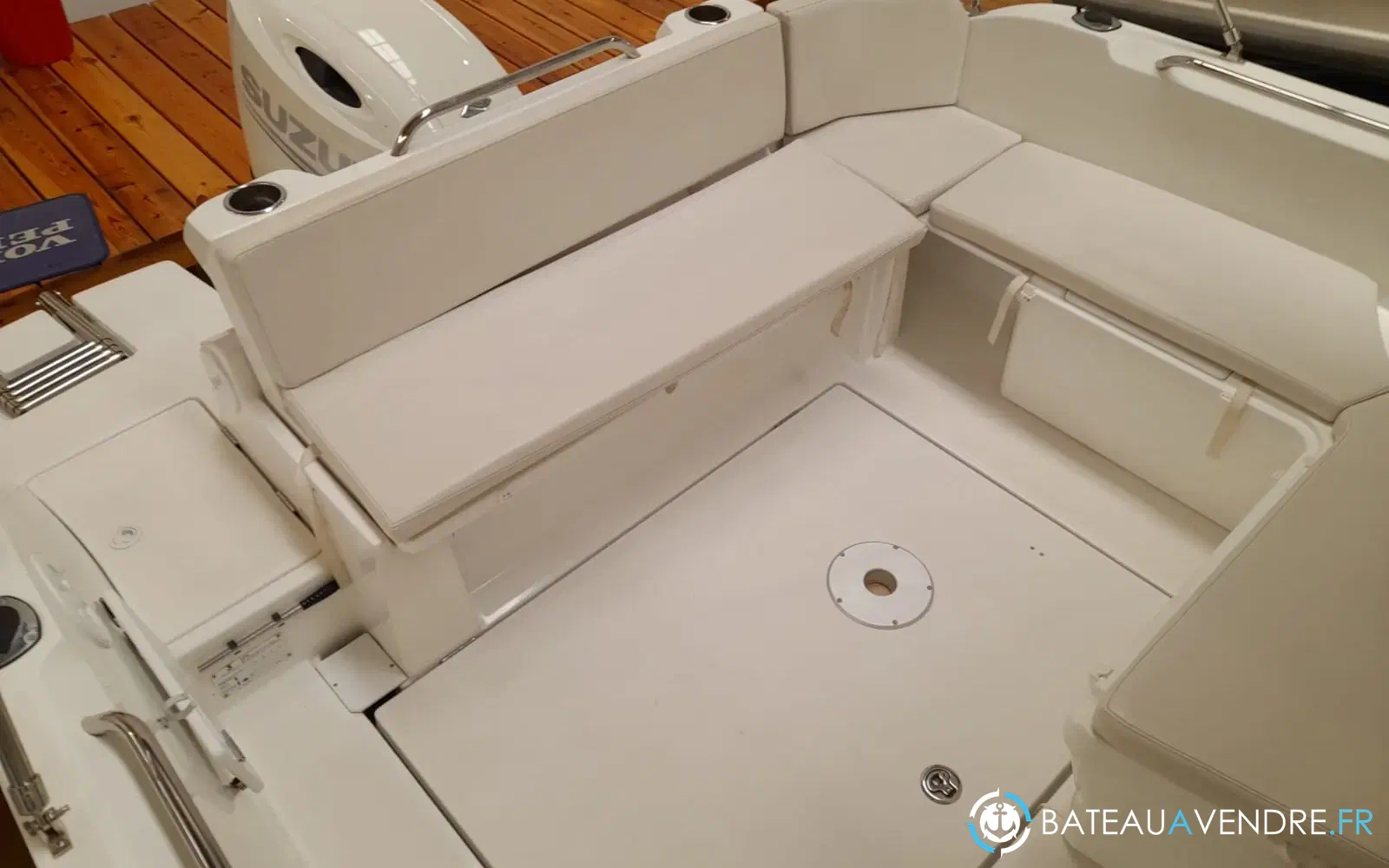 slider 9 Beneteau Antares 8