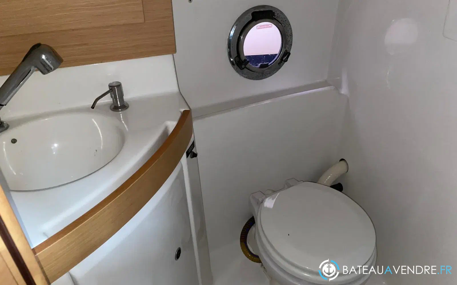 slider 15 Beneteau Monte Carlo 27