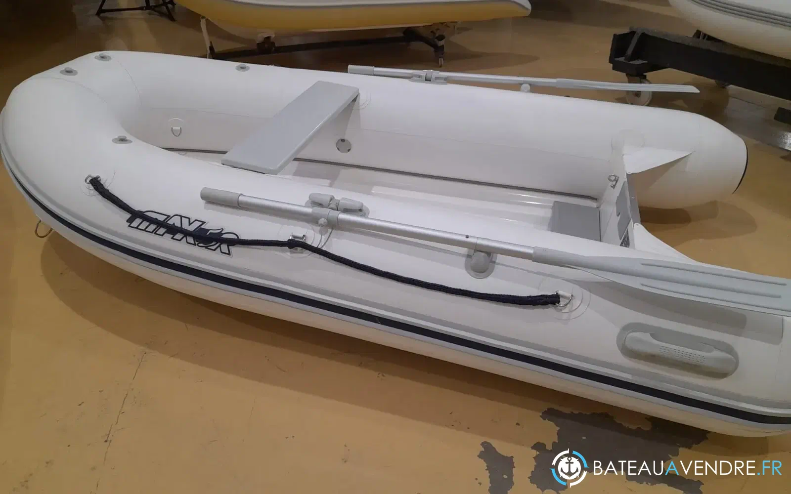 slider 0 Bombard Max 5 Rib