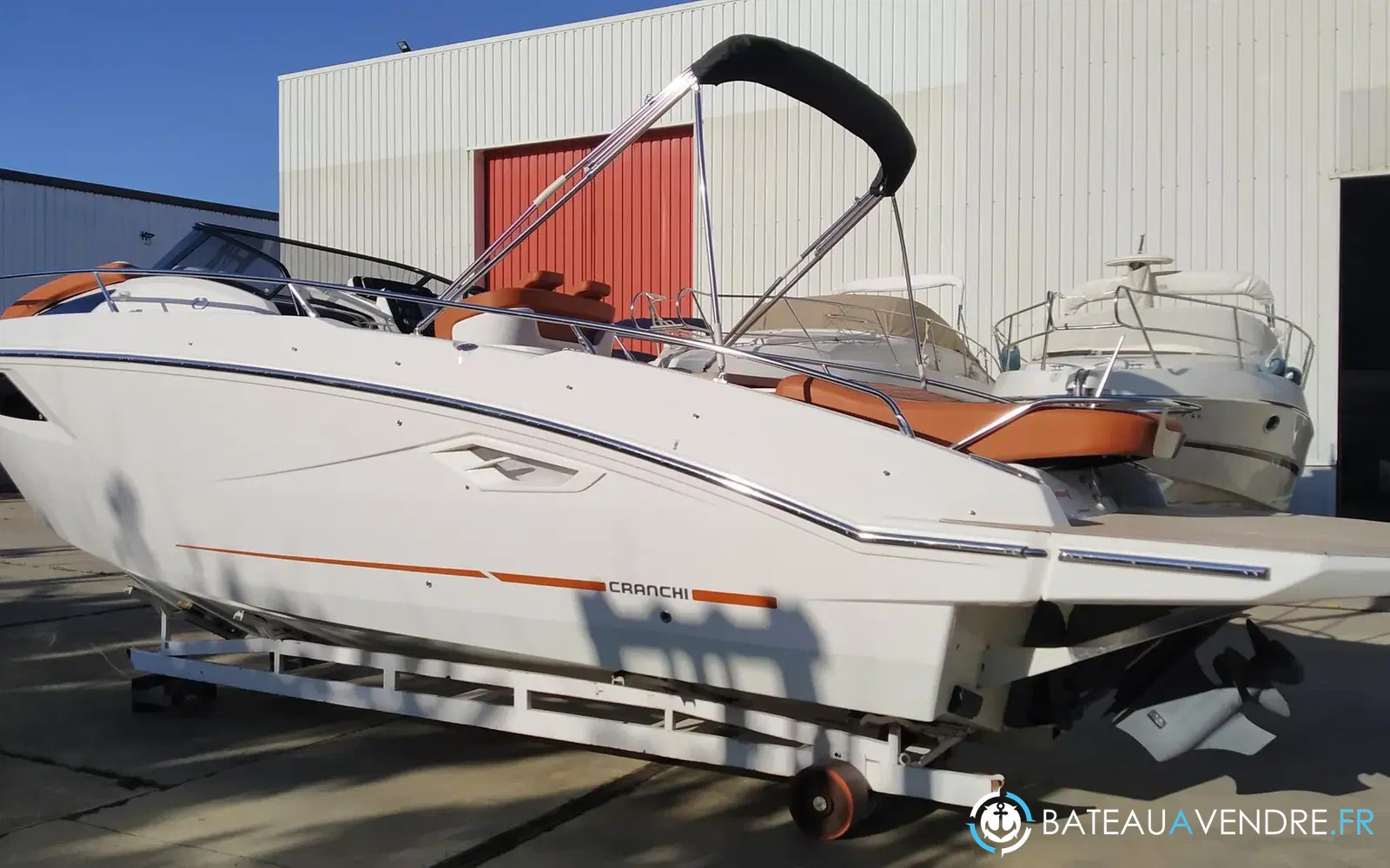 slider 4 Cranchi Endurance 30