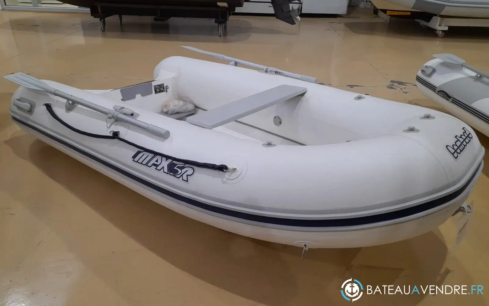slider 1 Bombard Max 5 Rib