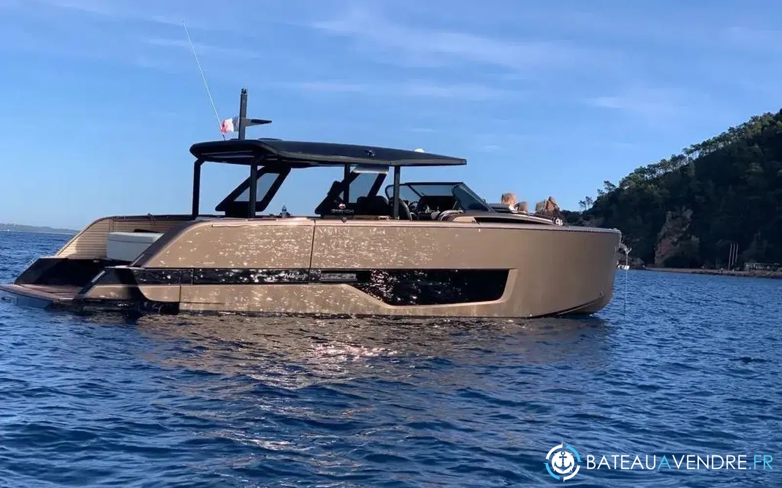 slider 5 Cranchi A46 Luxury Tender