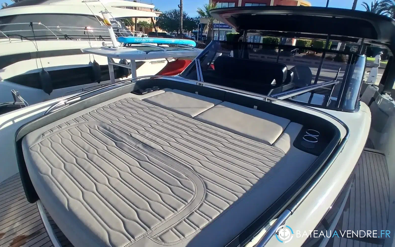 slider 15 Cranchi A46 Luxury Tender
