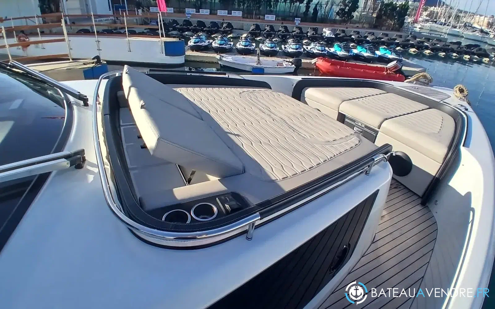 slider 17 Cranchi A46 Luxury Tender