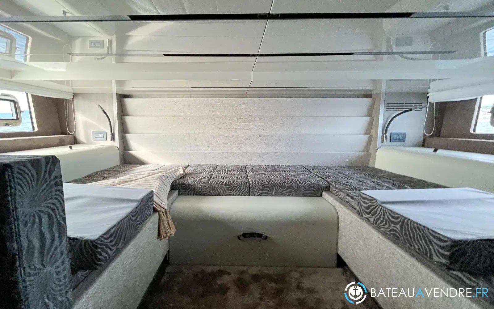slider 22 Cranchi A46 Luxury Tender
