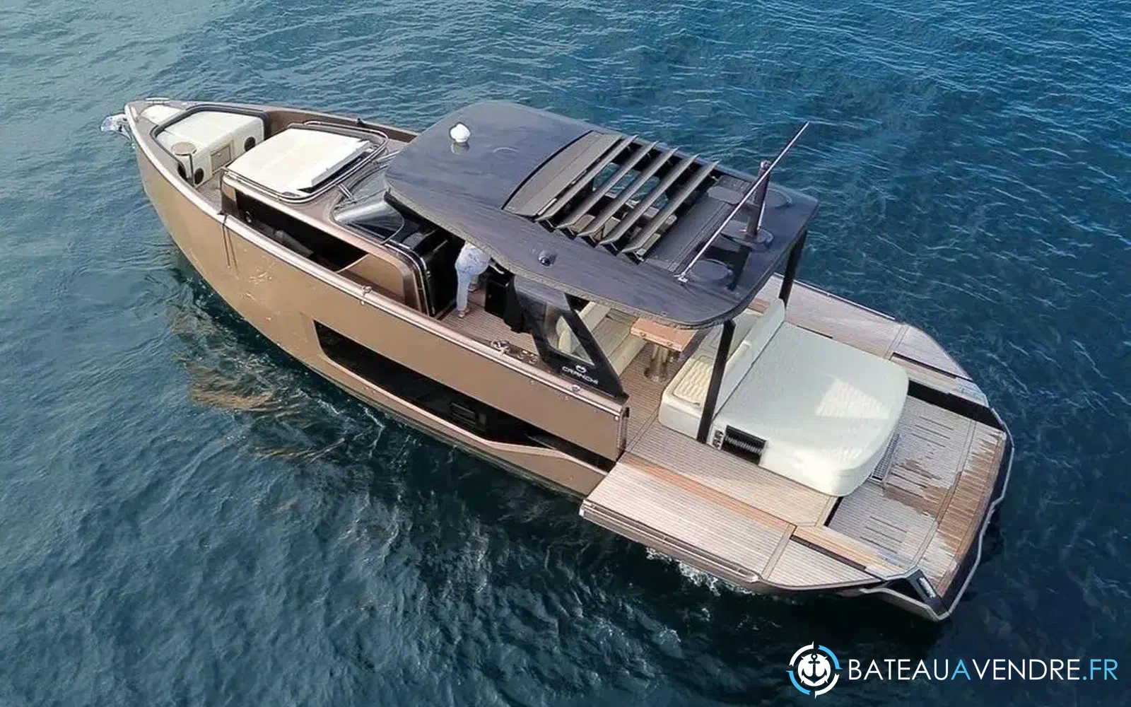slider 0 Cranchi A46 Luxury Tender