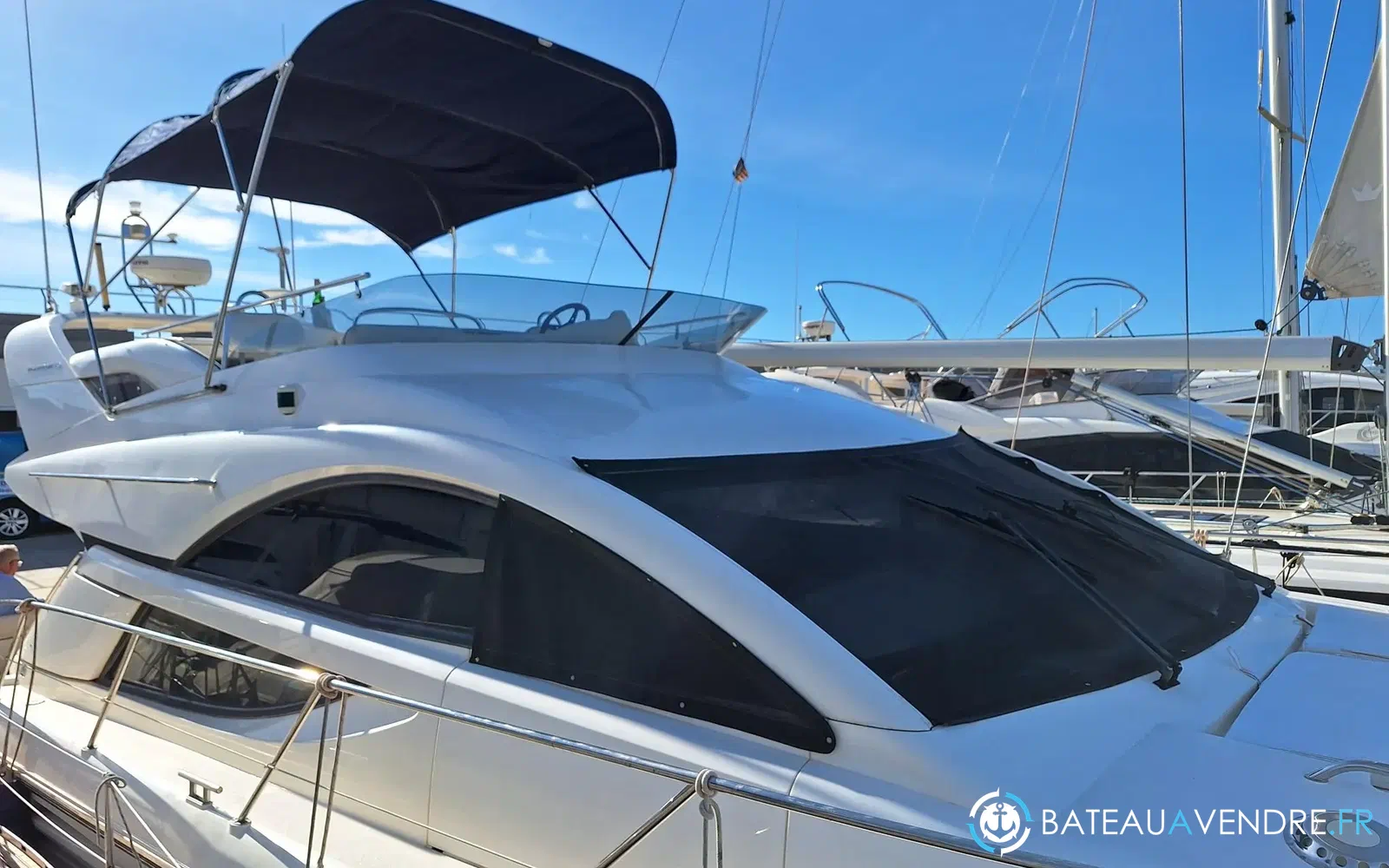 slider 2 Fairline Phantom 46