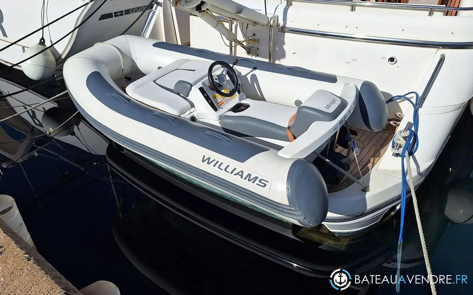 slider 6 Fairline Phantom 46