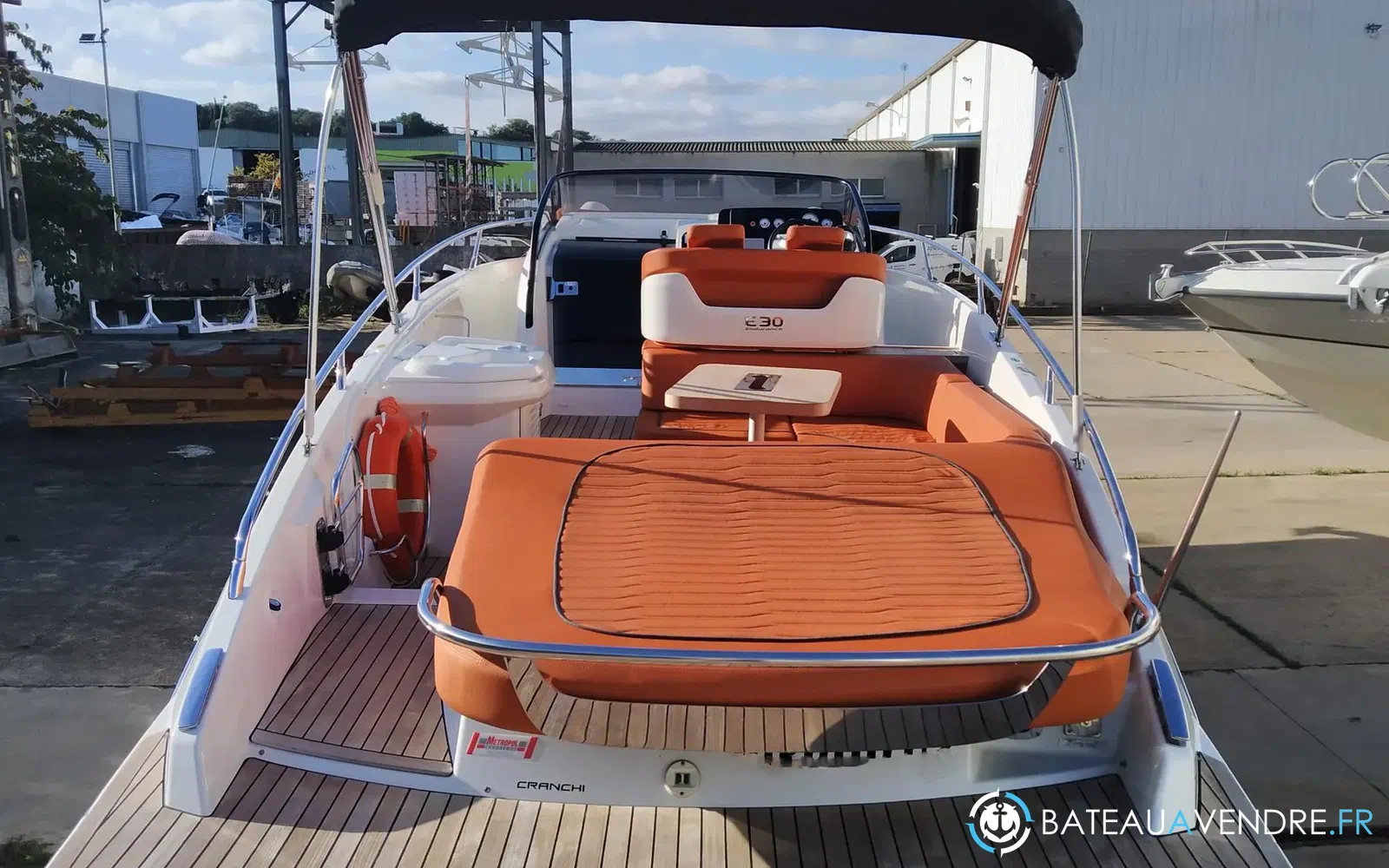 slider 8 Cranchi Endurance 30