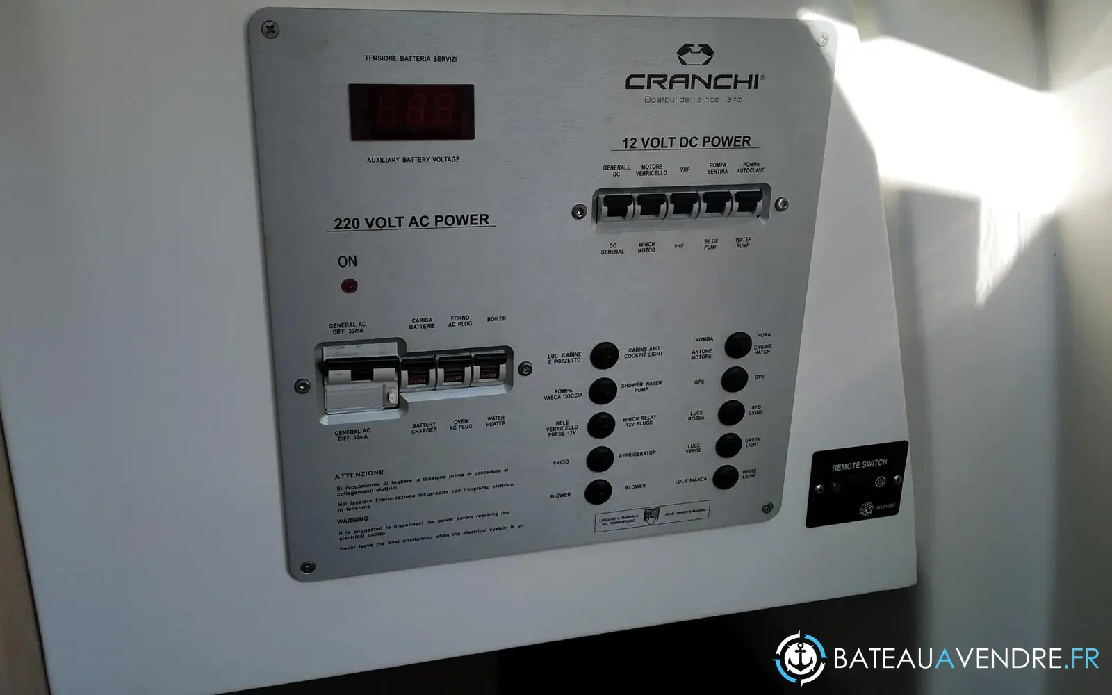 slider 26 Cranchi Endurance 30